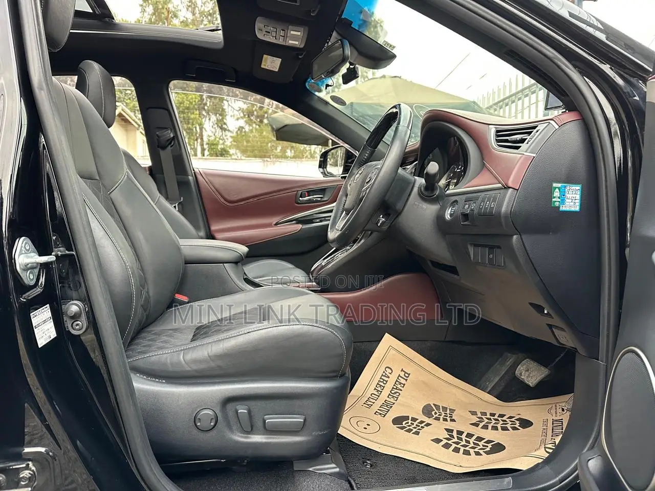 Toyota Harrier 2.0 2019 Black