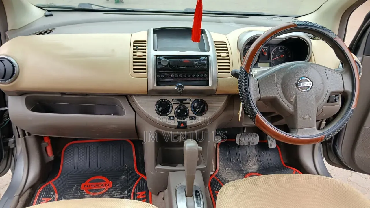 Nissan Note 2006 Silver