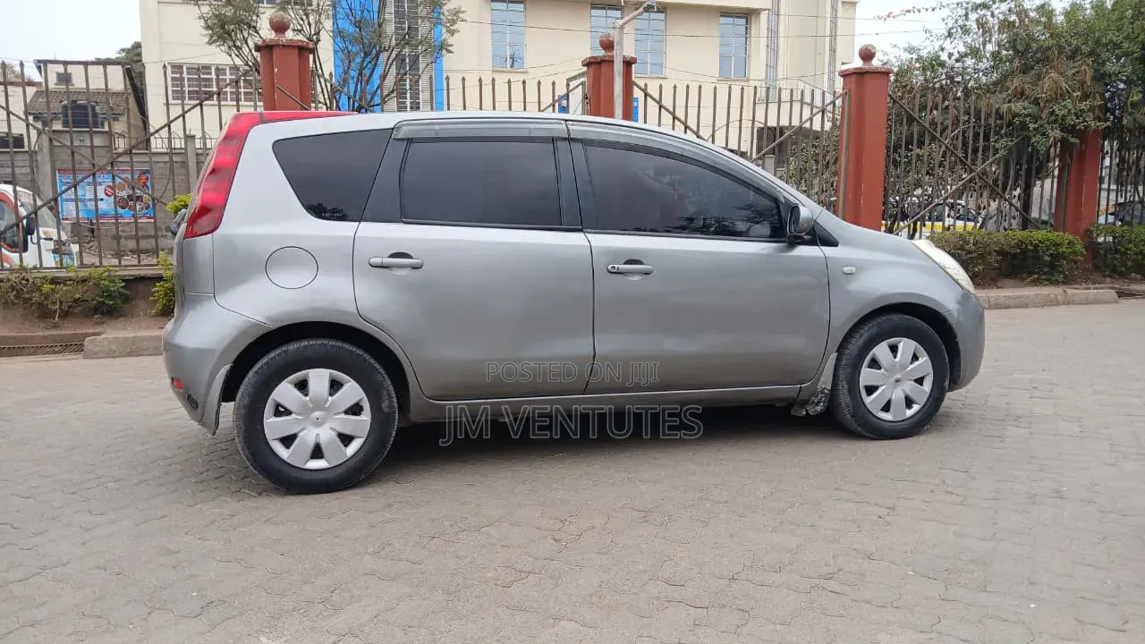 Nissan Note 2006 Silver