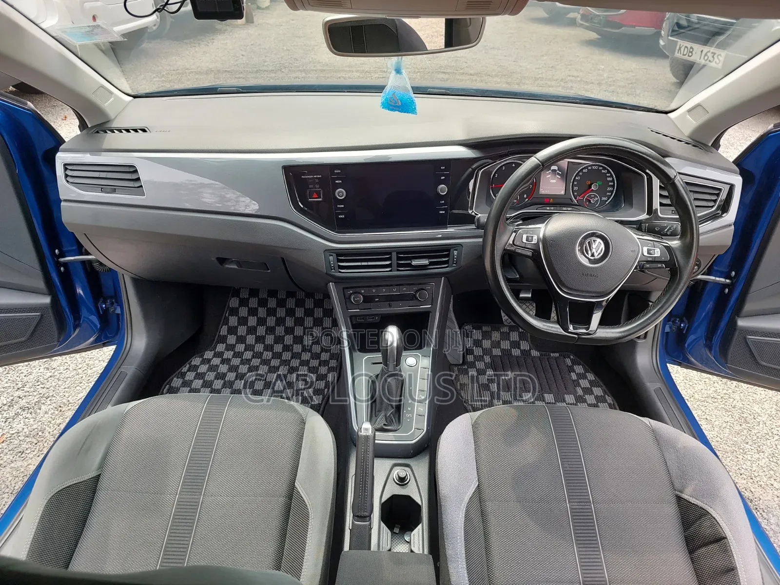 Volkswagen Polo 2018 Blue