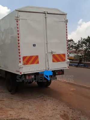 Isuzu NKR Truck