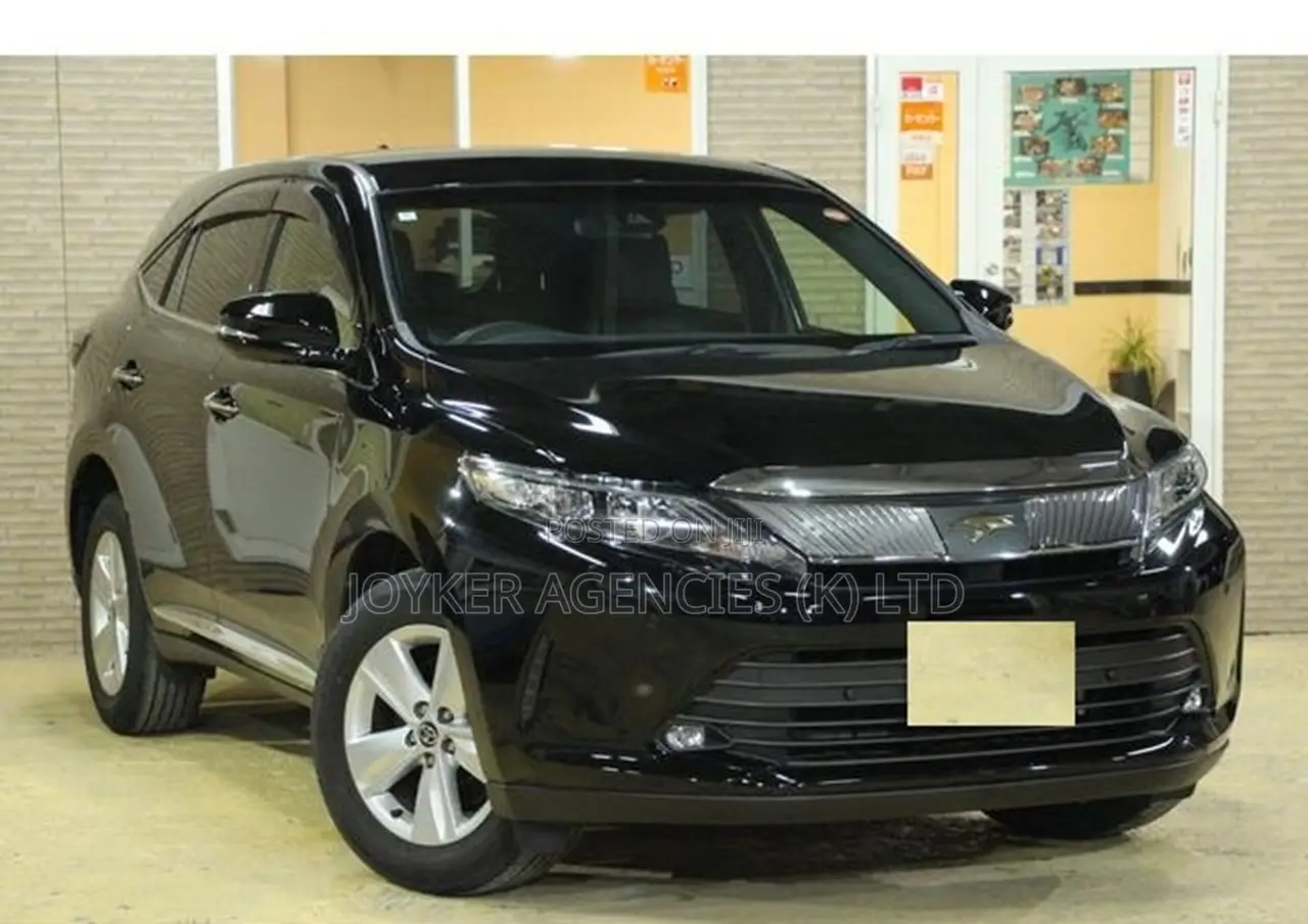 Toyota Harrier 2.0 2020 Black