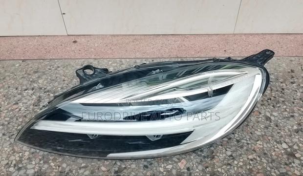 Volvo V40 LED Headlight 2019+Models - thumbnail 2