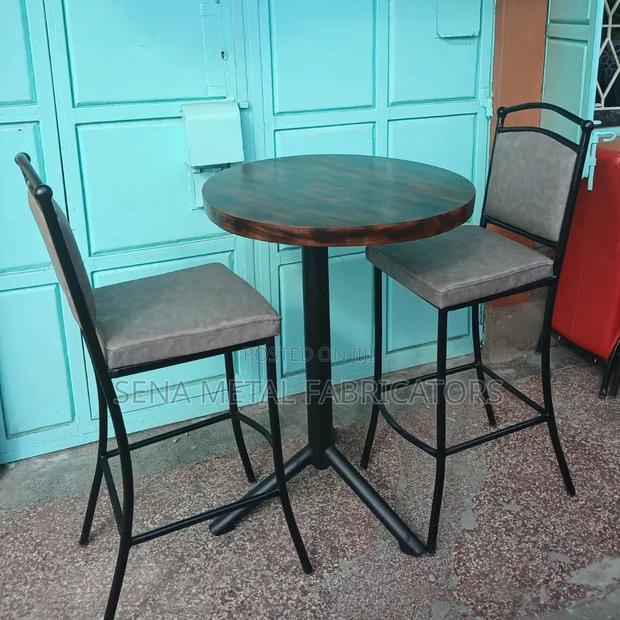 Bar Table Set With a Patterned Wooden Top. - thumbnail 2