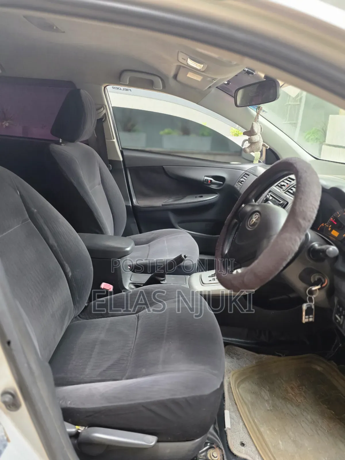 Toyota Corolla Fielder 2010 Silver