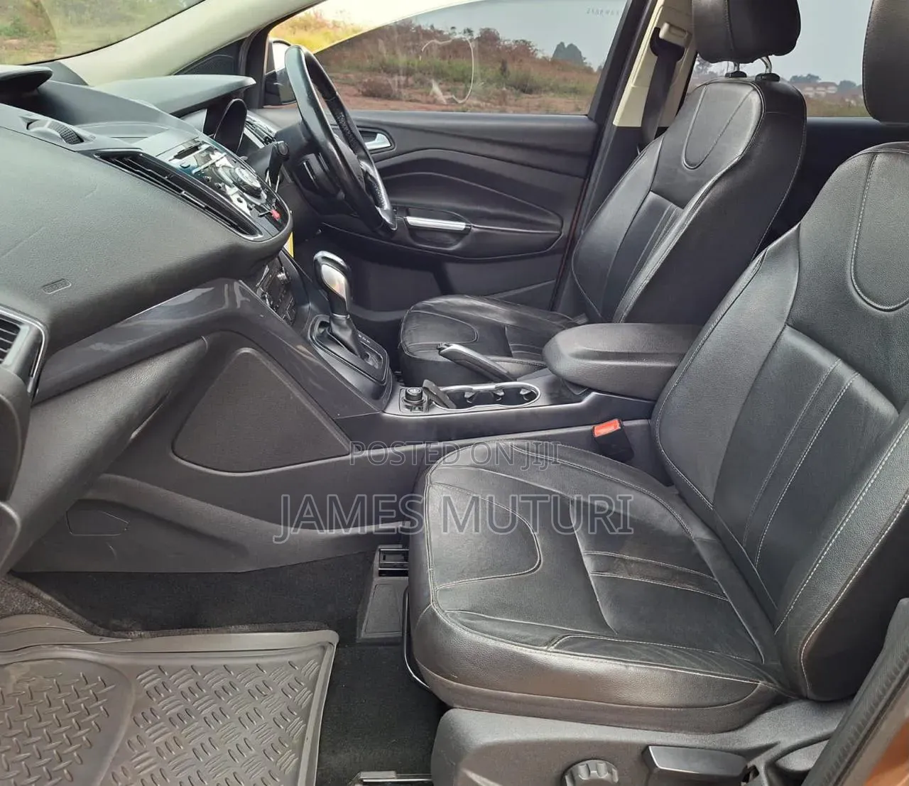 Ford Kuga 2013 Brown