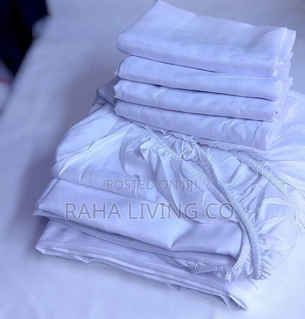 6-Piece Fitted Striped Bedsheet Set | Premium Bedding - thumbnail 2