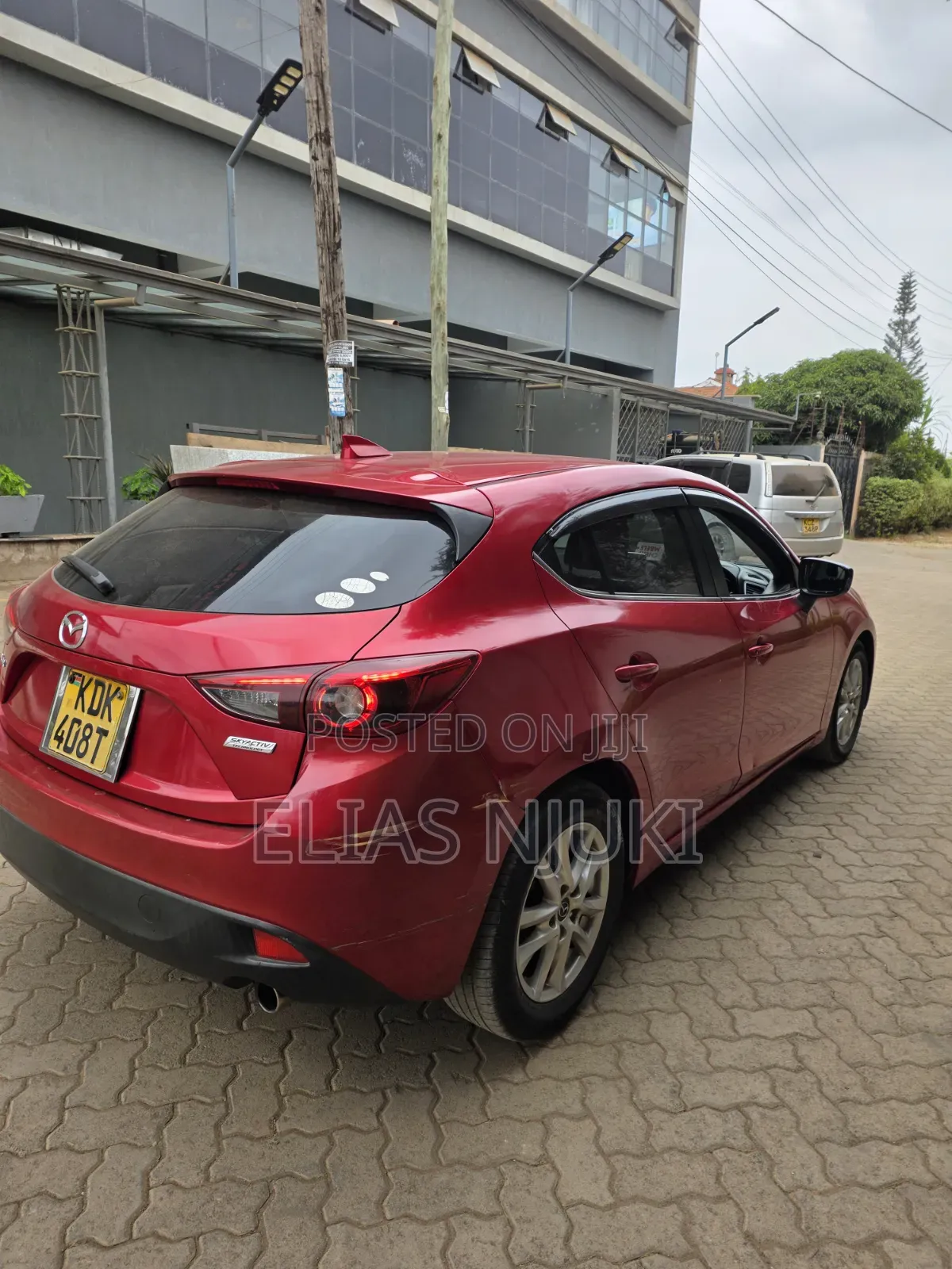 Mazda Axela 2015 Red