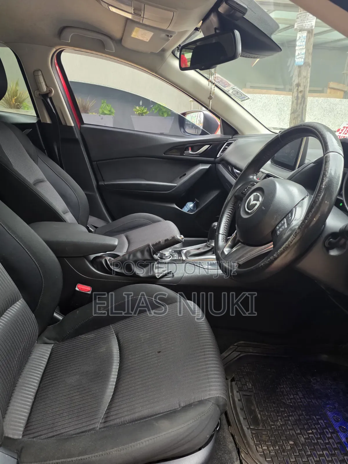 Mazda Axela 2015 Red