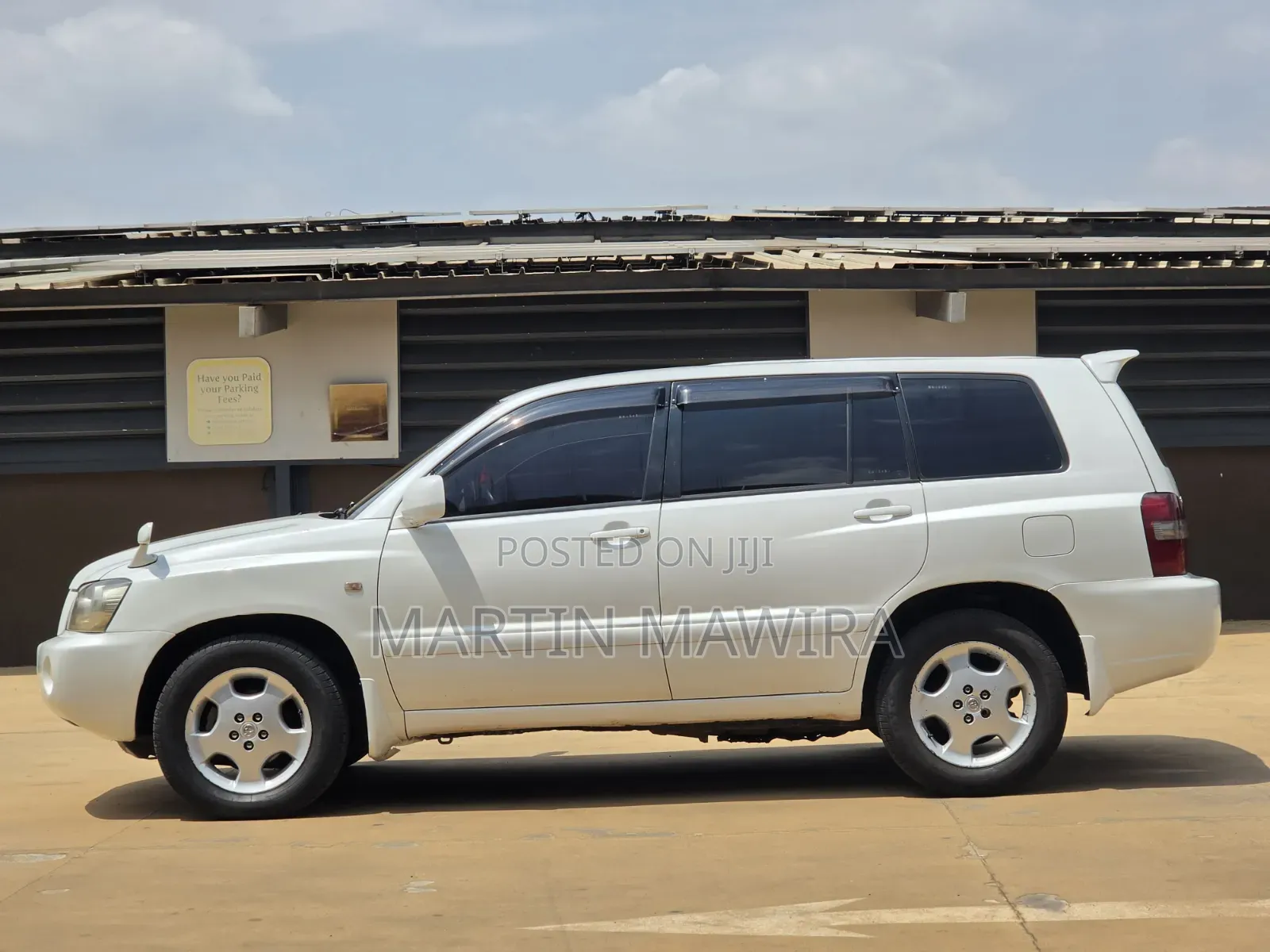 Toyota Kluger 2004 White