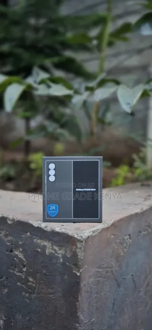 New Samsung Galaxy Fold 512 GB Black