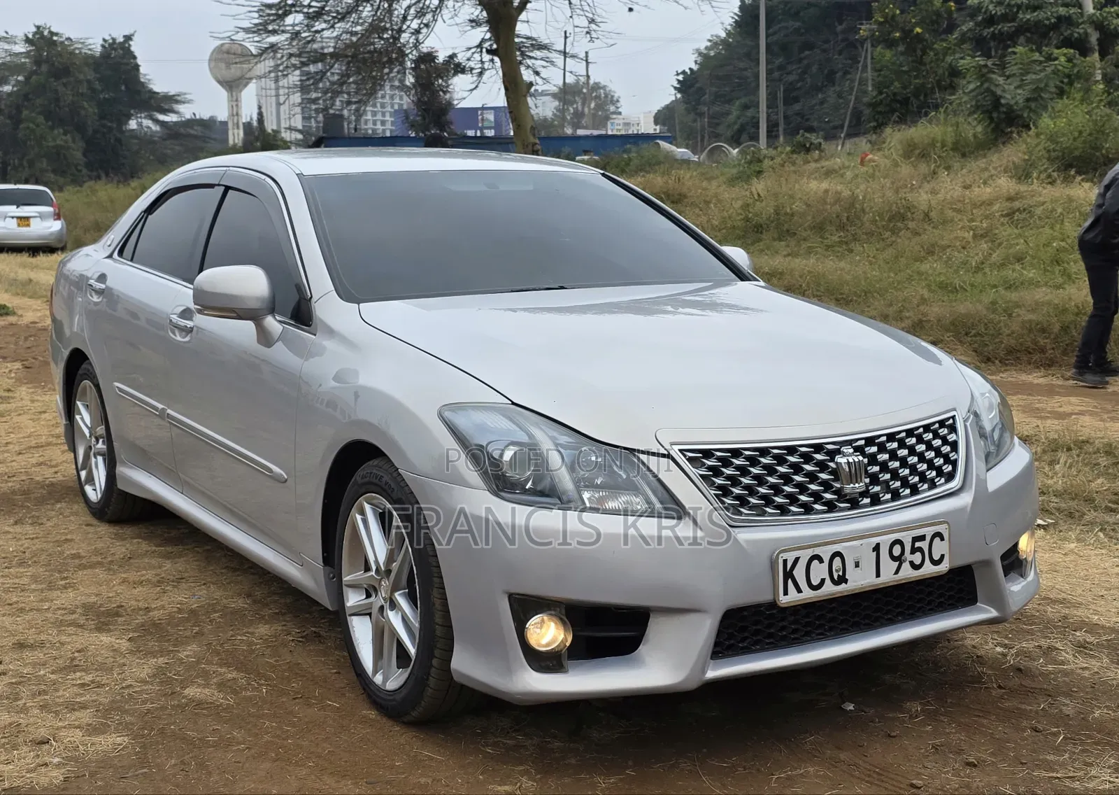 Toyota Crown 2011 Purple