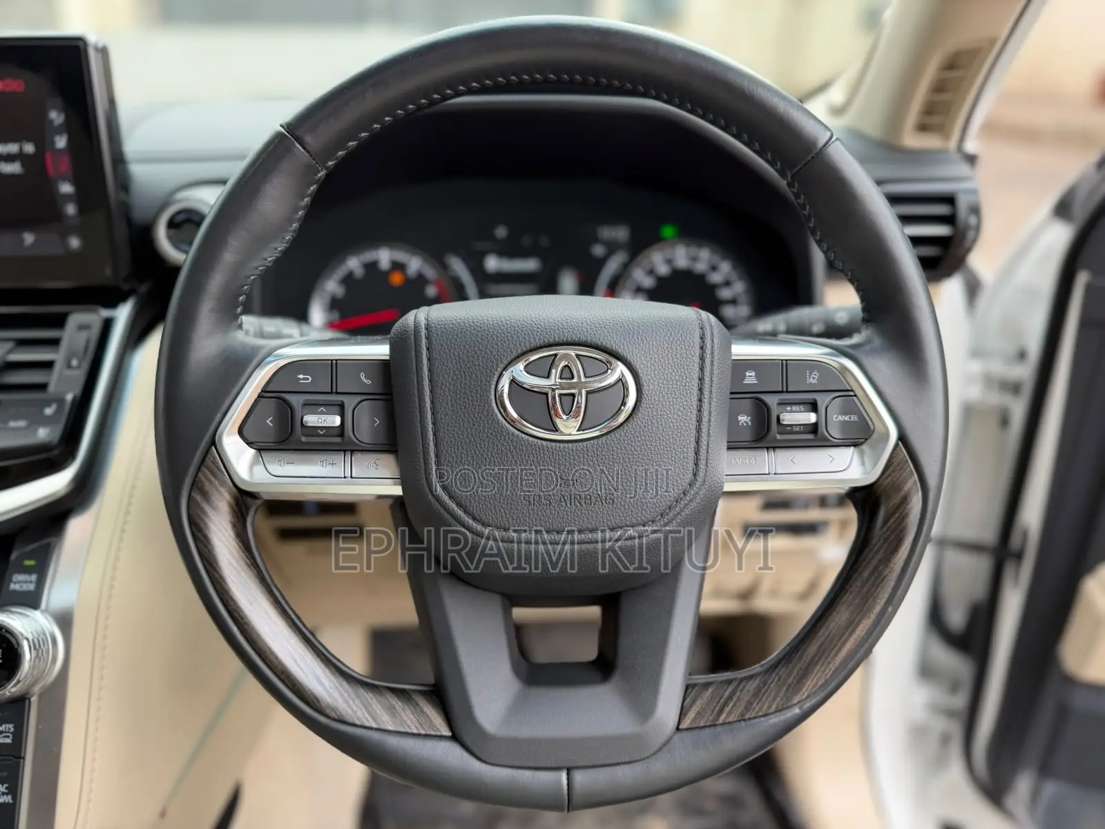 Toyota Land Cruiser 2023 White