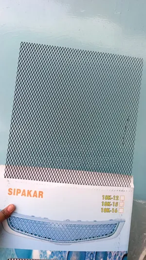 100cmx33cm Aluminum Mesh Cut and Shaped Bumper Air Vents