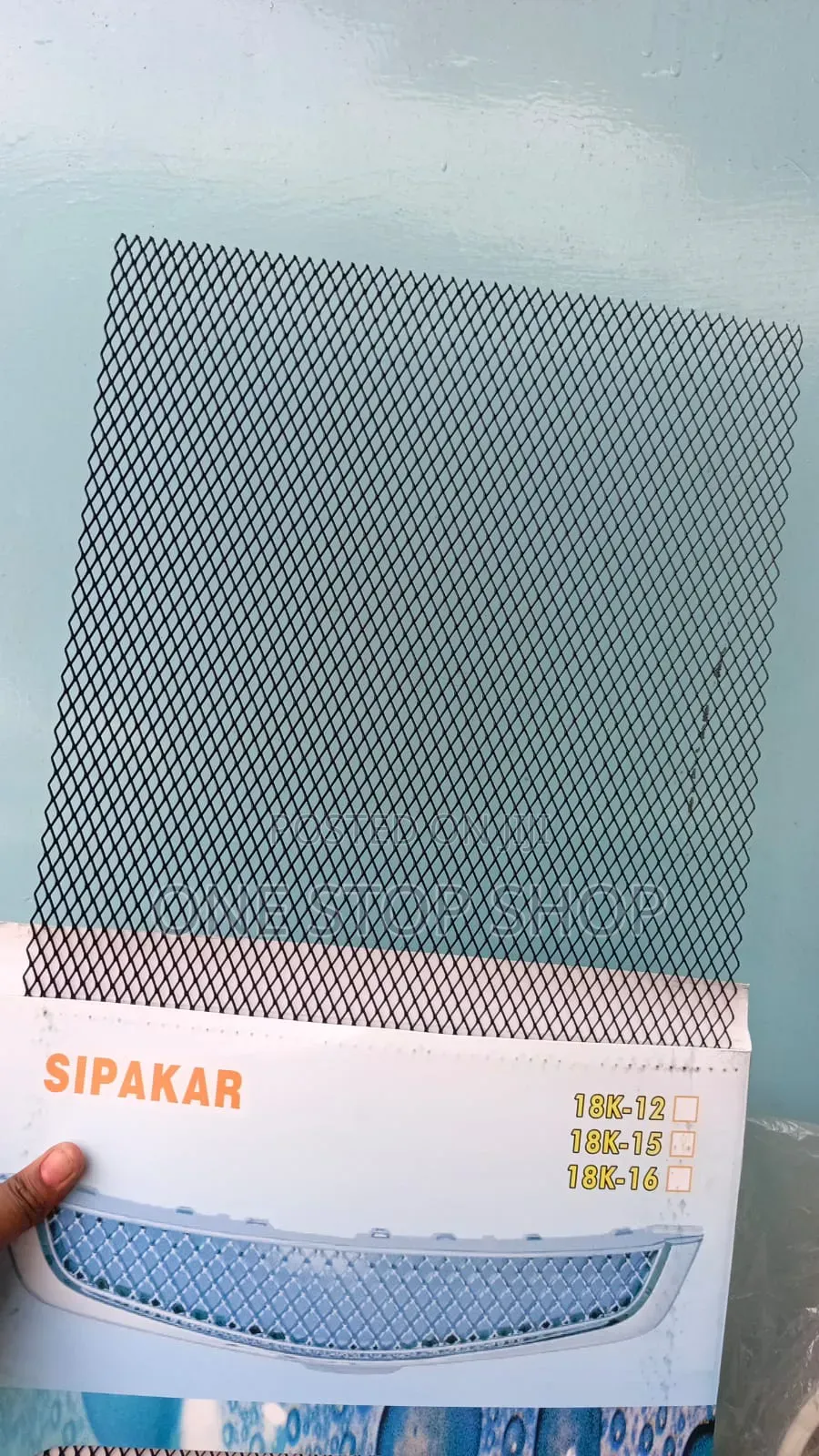 100cmx33cm Aluminum Mesh Cut and Shaped Bumper Air Vents