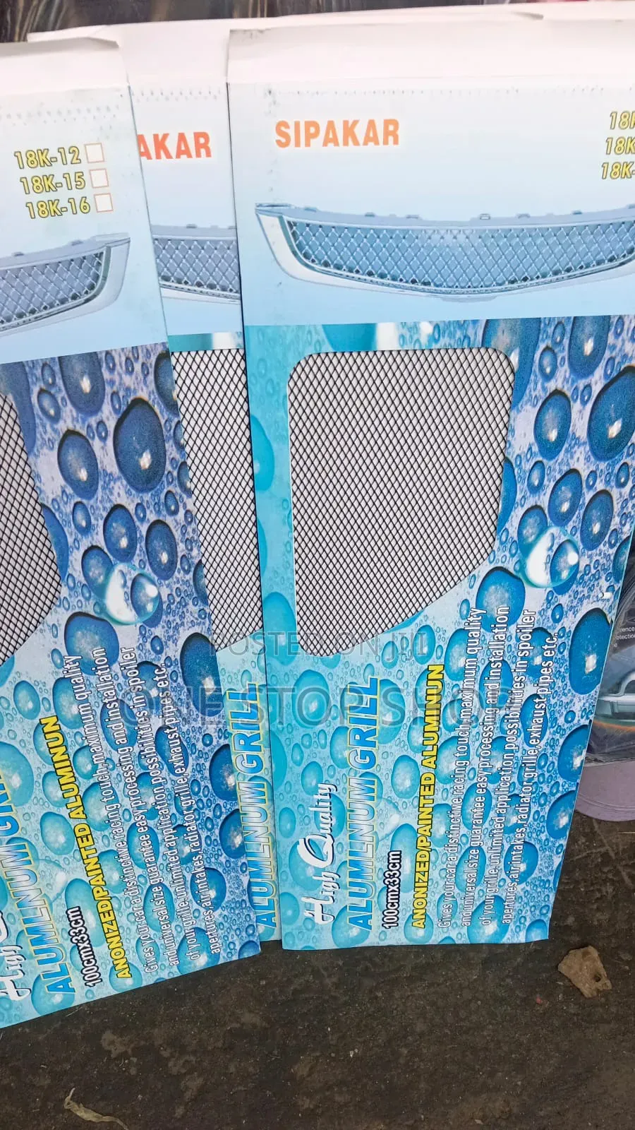 100cmx33cm Aluminum Mesh Cut and Shaped Bumper Air Vents