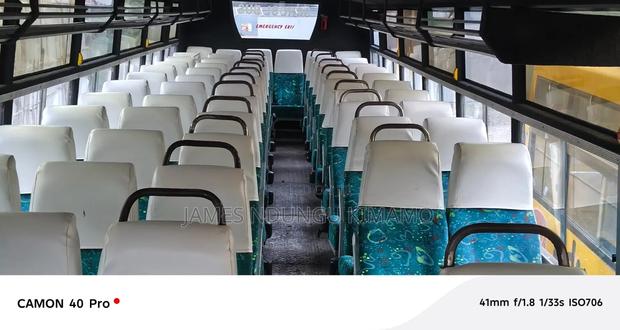 Isuzu Executive Bus 2000 Yellow - thumbnail 5