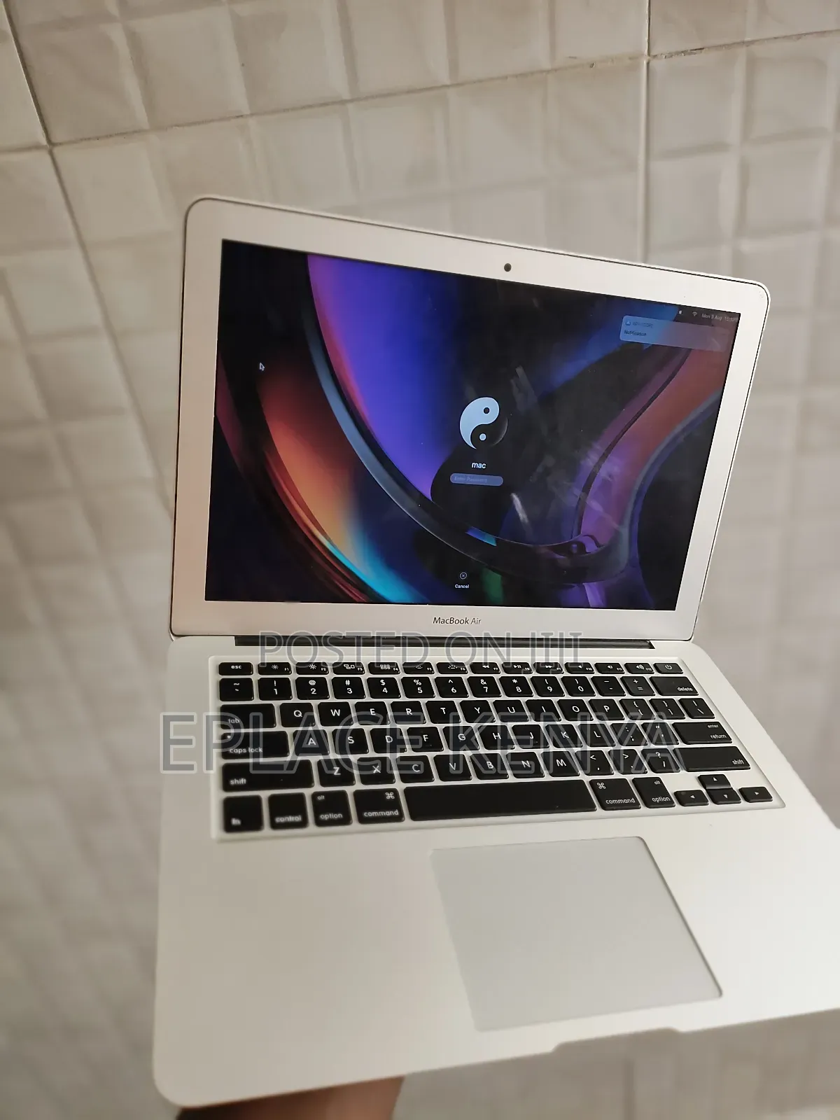 Laptop Apple MacBook Air 4GB Intel Core i5 SSD 256GB