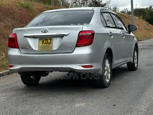 Toyota Axio 1.5 G 2WD 2015 Silver