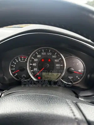 Toyota Axio 1.5 G 2WD 2015 Silver