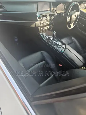 BMW 520i 2015 White