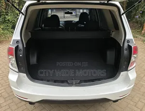 Subaru Forester 2010 White