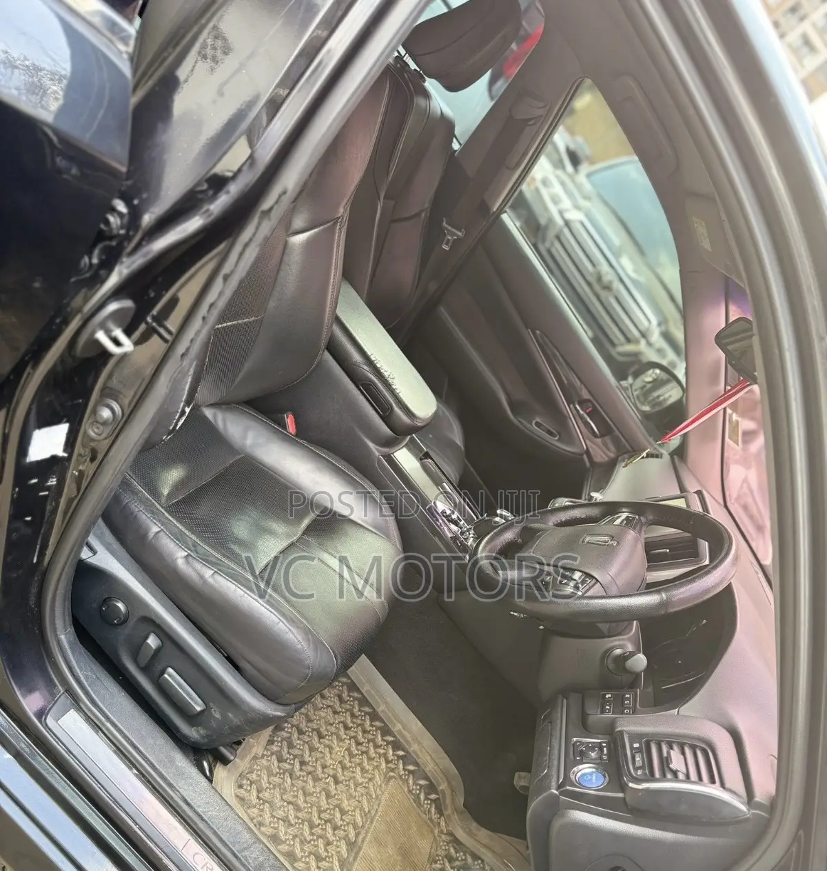 Toyota Crown 2013 Black