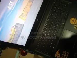 Laptop Dell Vostro 3560 4GB Intel Core i5 HDD+SSD 128GB