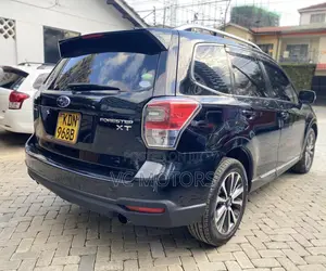 Subaru Forester 2.0XT Premium AWD 2016 Blue