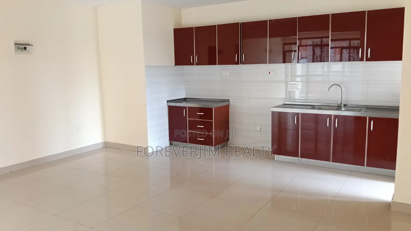 3bdrm Apartment in Wood Avenue, Kilimani for rent