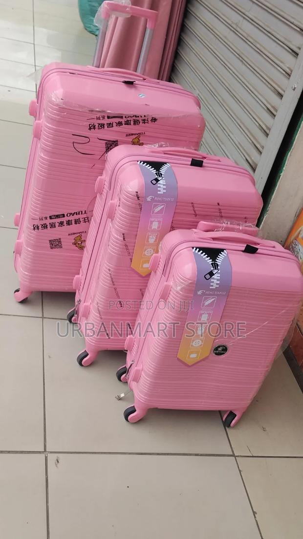 Strong 3-in-1 Rubber Suitcase Set With Silent 360° Wheels - thumbnail 2