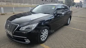 Toyota Crown 2014 Black