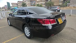 Toyota Crown 2014 Black