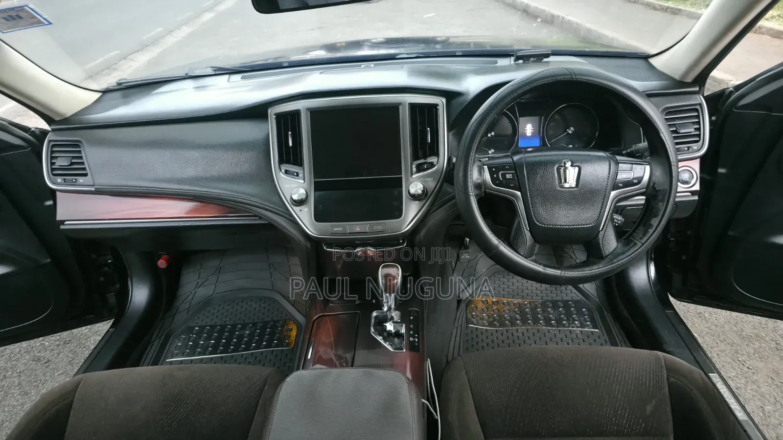 Toyota Crown 2014 Black