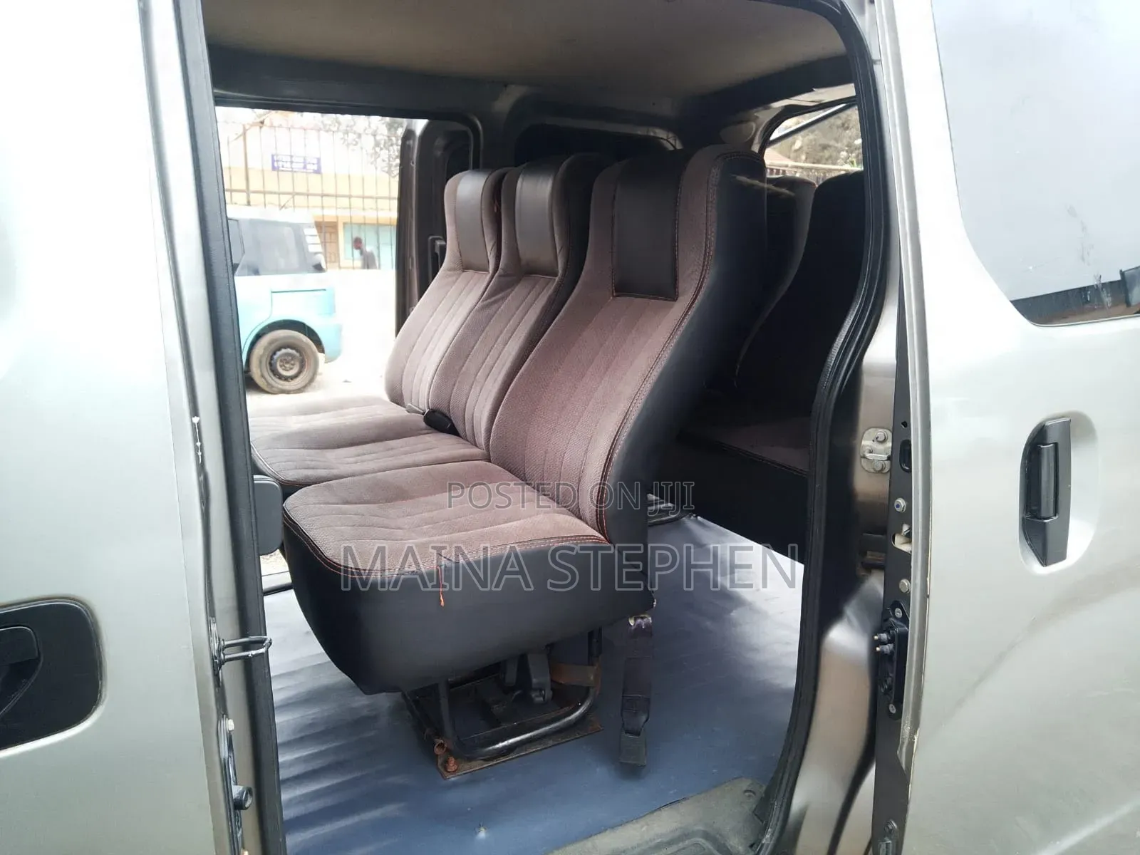 Nissan NV200 2012 Grey