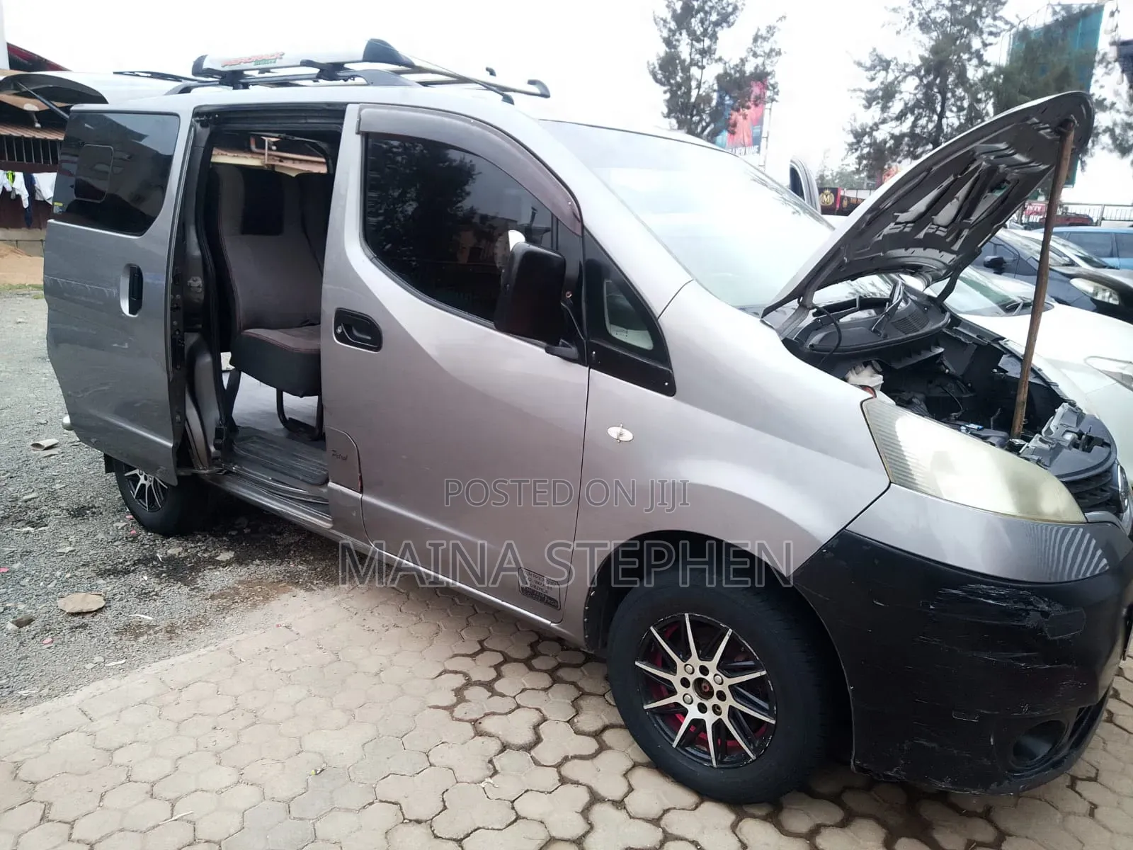 Nissan NV200 2012 Grey
