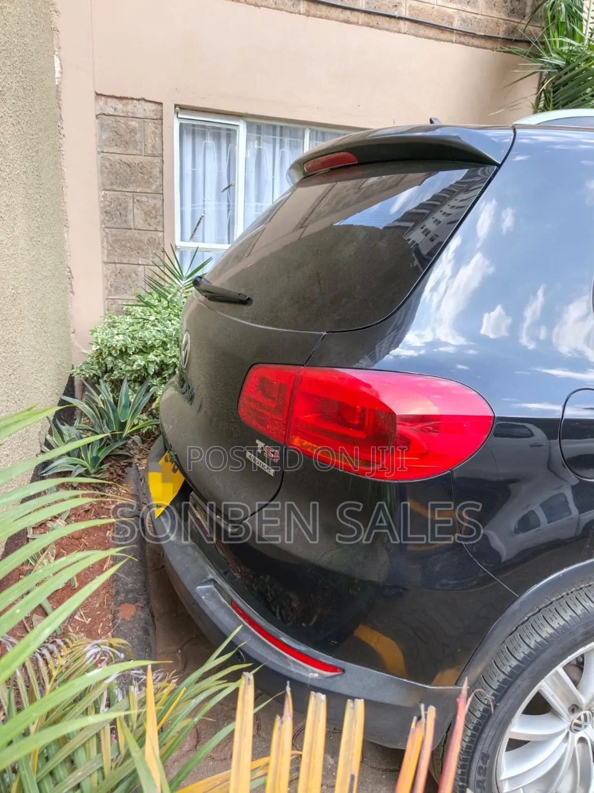Volkswagen Tiguan 2014 Black