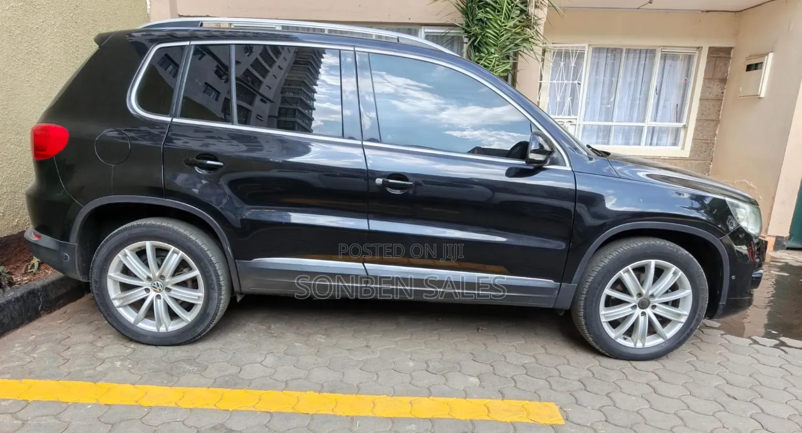 Volkswagen Tiguan 2014 Black