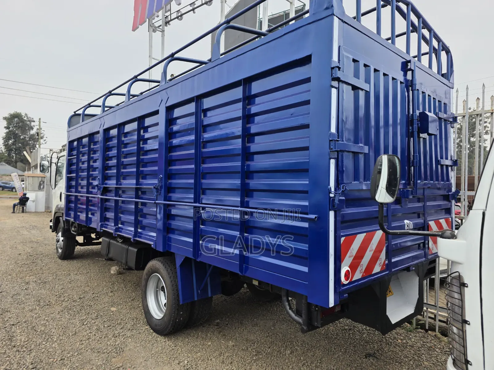 Isuzu FRR90 Open Body Year 2022