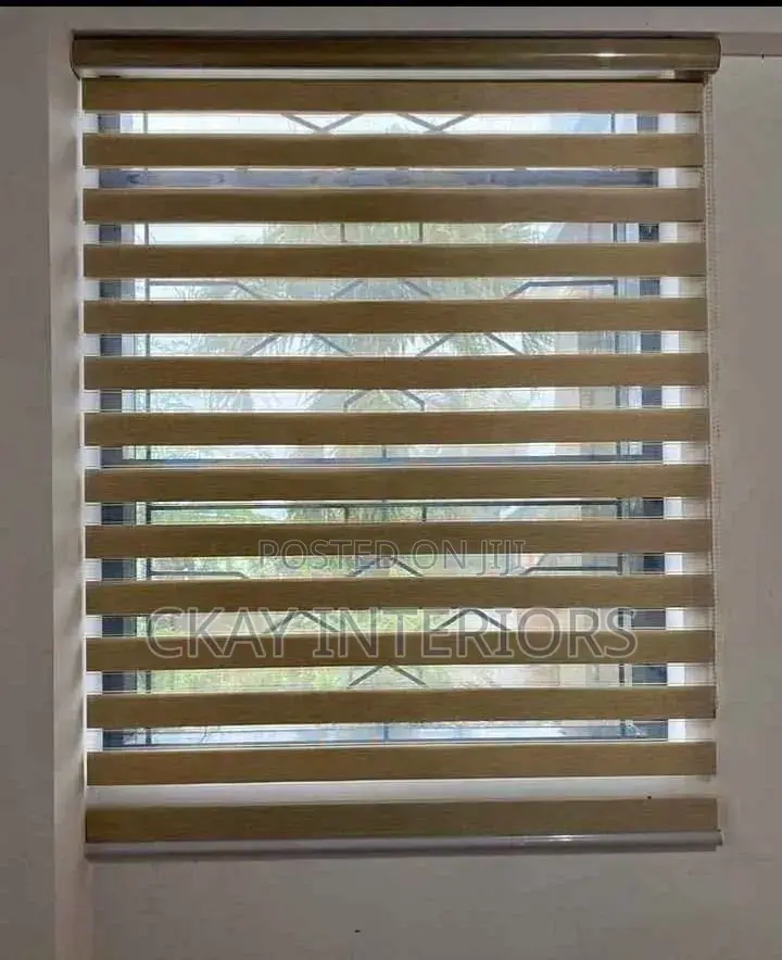 Keeping Sunlight Under Control With Horizontal Office Window Blinds