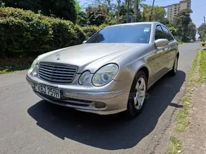 Mercedes-Benz E200 2004 Silver