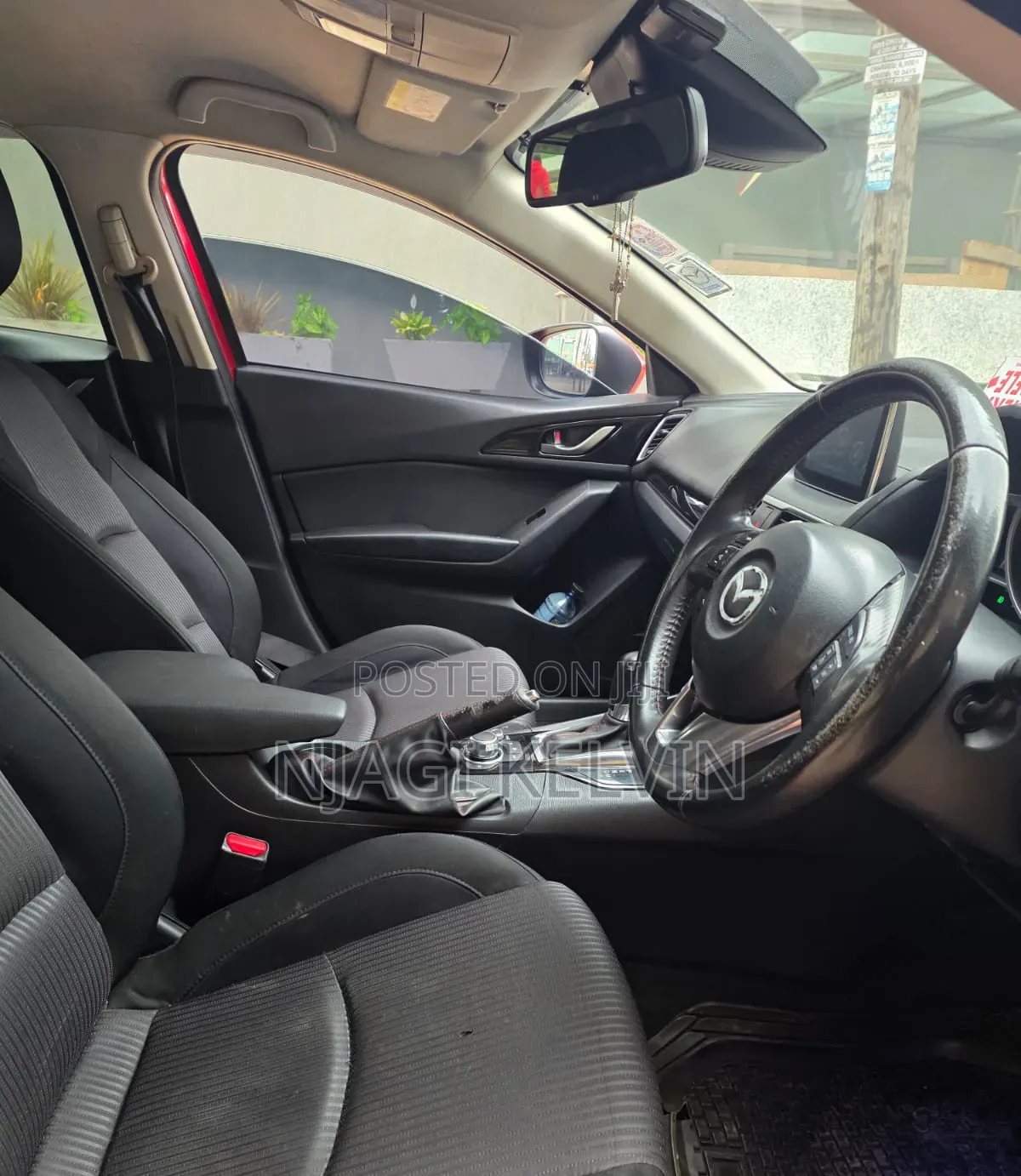 Mazda Axela 2015 Red