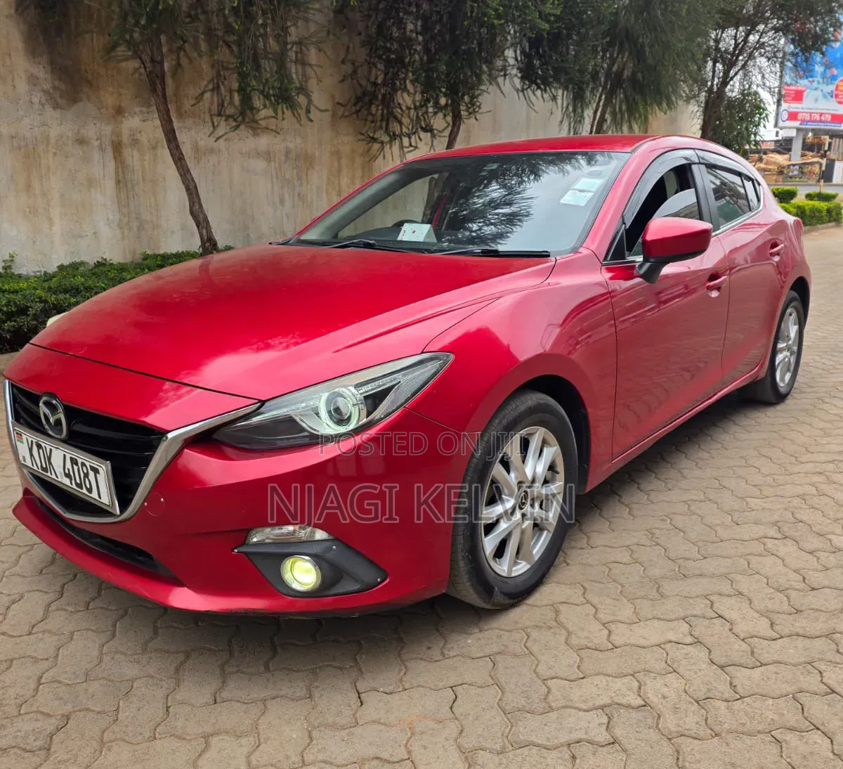 Mazda Axela 2015 Red