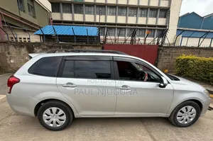 Toyota Corolla Fielder 2014 Silver