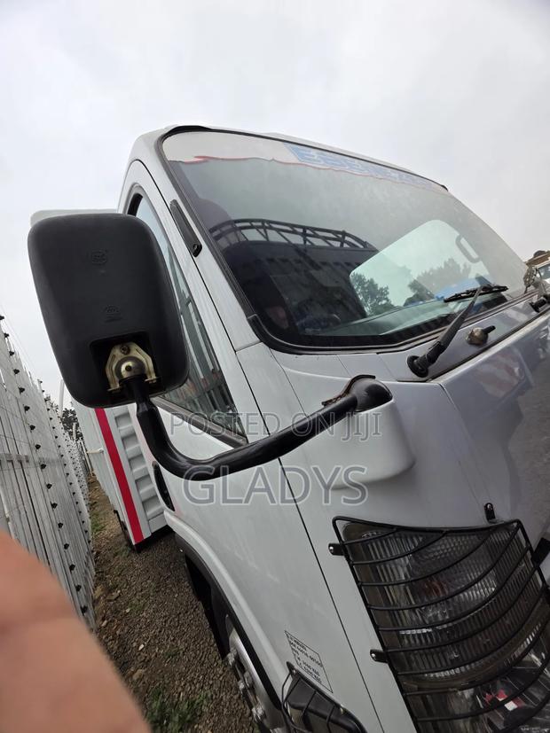 Isuzu NQR Open Body Year 2019 - thumbnail 6