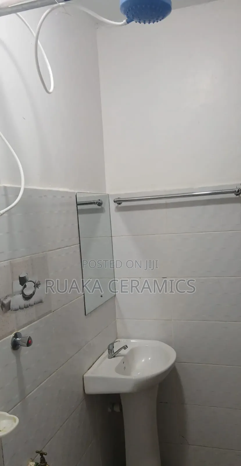 1bdrm Bedsitter in Banana for rent