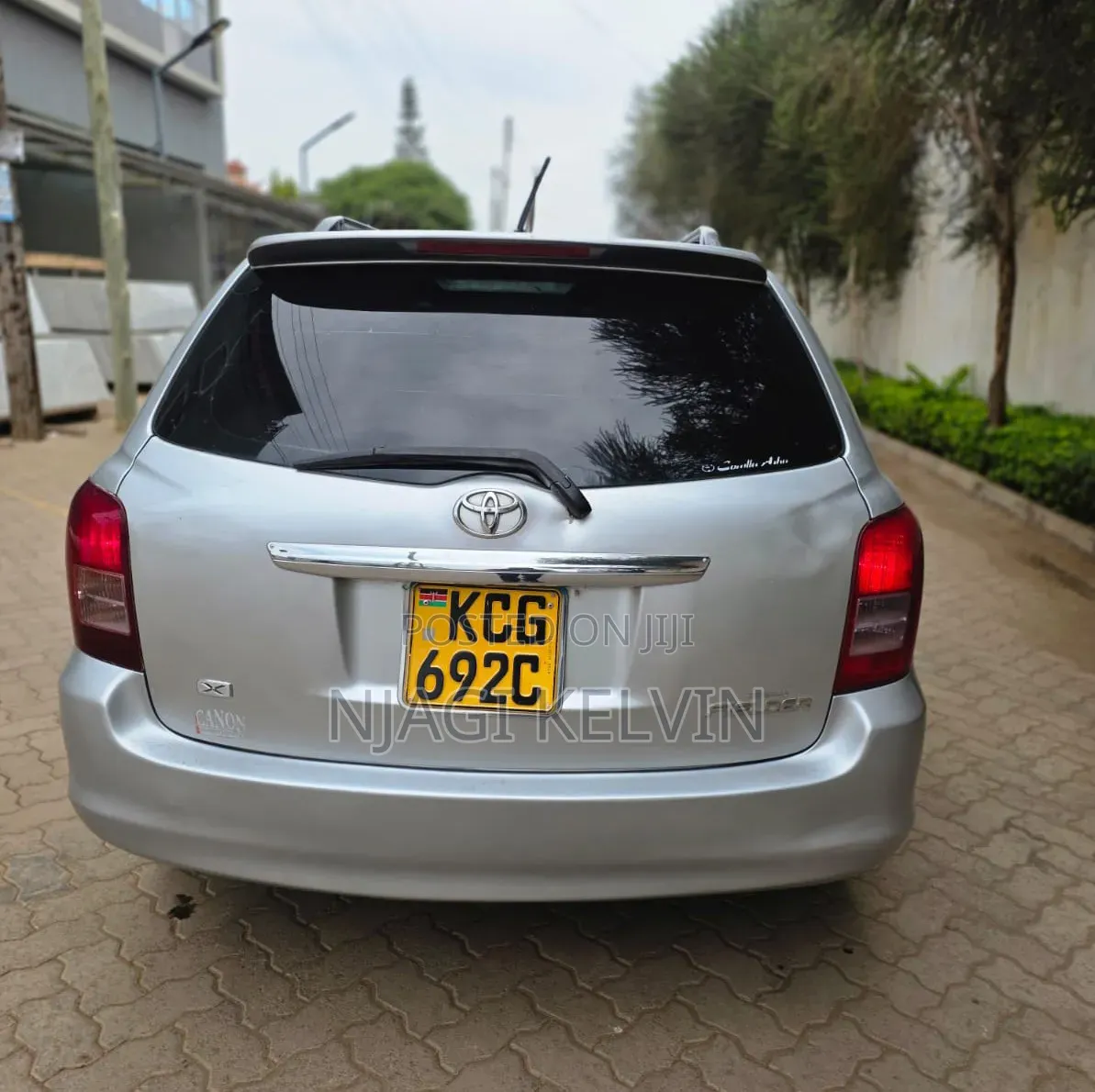 Toyota Corolla Fielder 2010 Silver