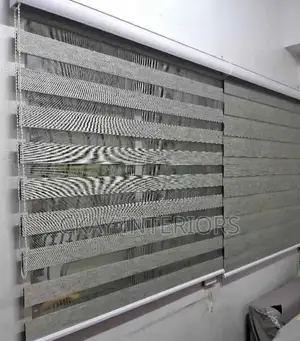 Make Your Windows the Highlight With Horizontal Office Window Blinds