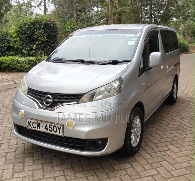 Nissan NV200 2013 Silver - thumbnail 3