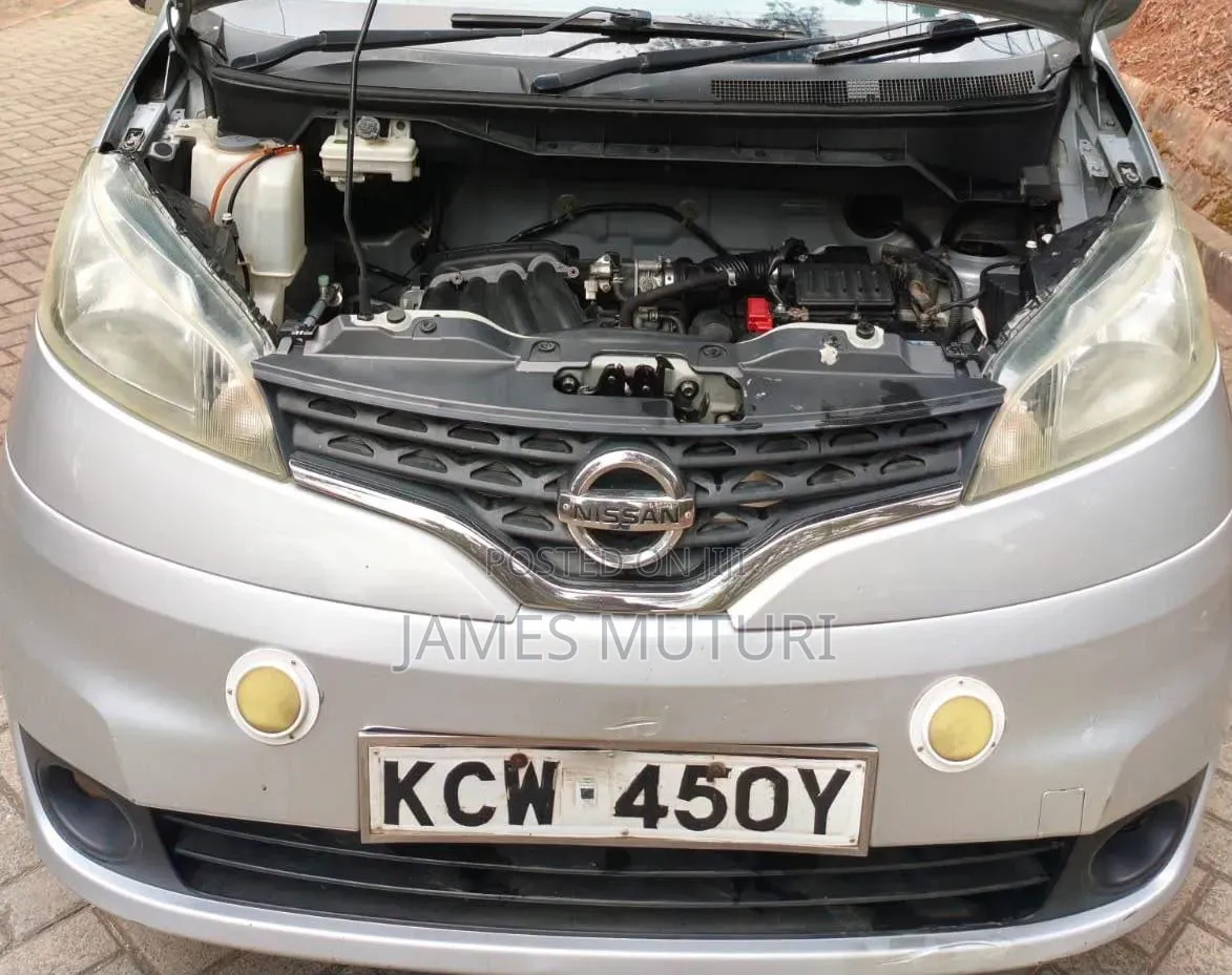 Nissan NV200 2013 Silver
